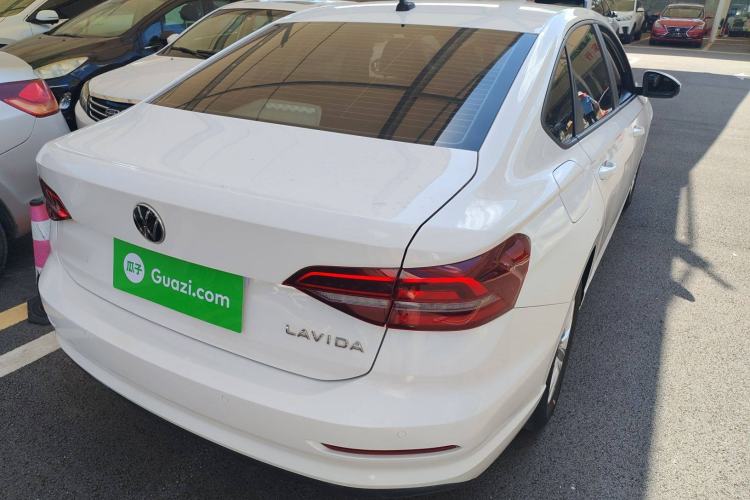 Used Volkswagen Lavida 2022 1.5L Automatic Fashion Edition
