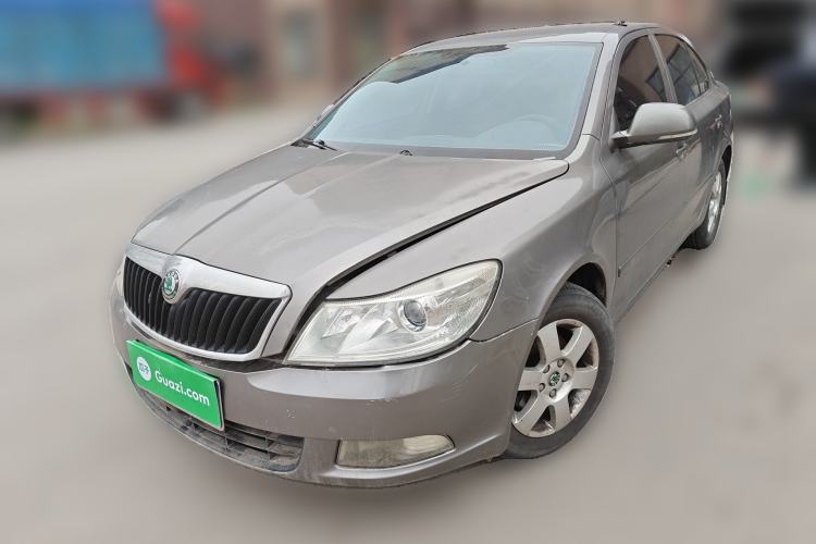 Used Skoda Octavia 2013 1.6L Manual Eado Edition