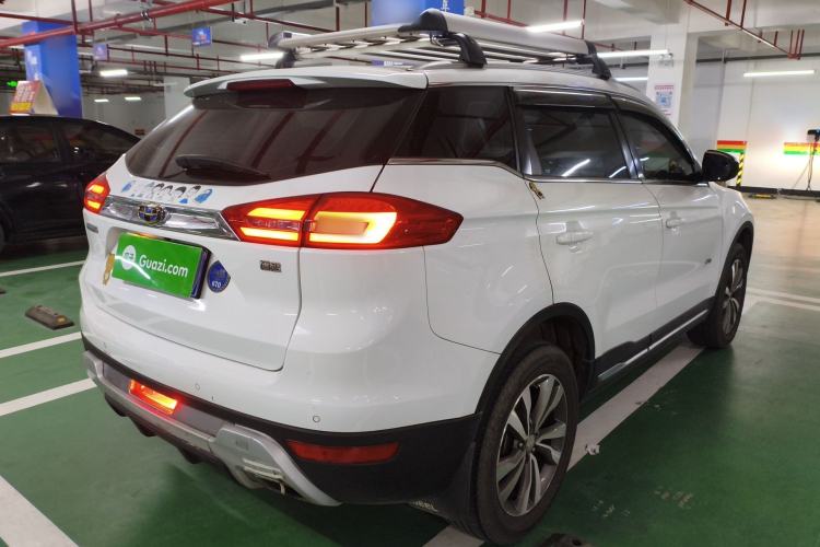 Used Geely Auto Emgrand X7 Sport 2016 1.8TD Automatic ZhiShang Model Rear Right 45 Deg