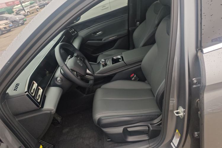 Used BYD Qin L 2024 DM-i 80KM Leading Model