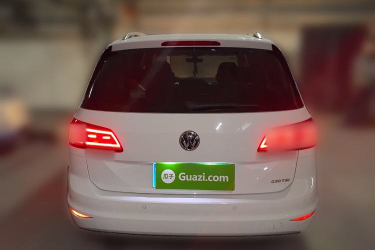 Used Volkswagen Golf Sportsvan 2018 230TSI Automatic Luxury Model
