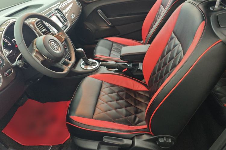 Used Volkswagen Beetle 2014 1.2TSI Fashion Edition Left Front Seat