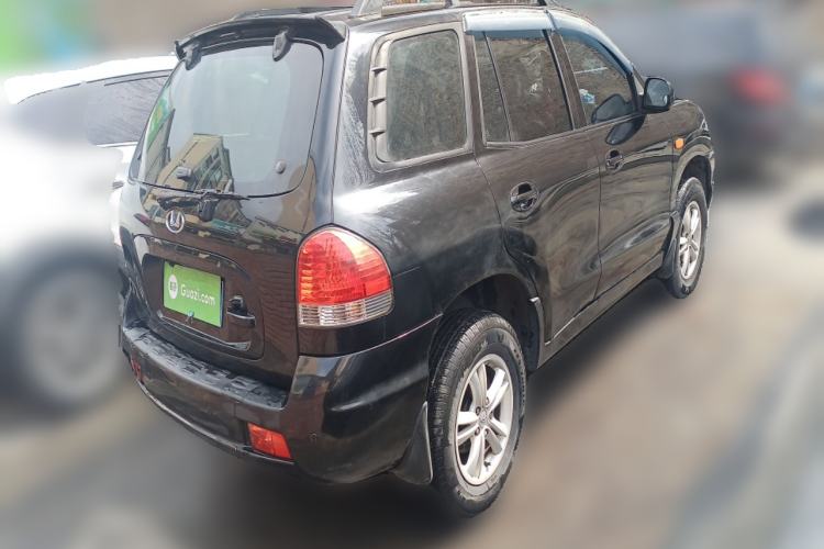 Used Huatai Santa Fe Classic 2012 2.0L Gasoline Manual Two-Wheel Drive with Sunroof Rear Right 45 Deg