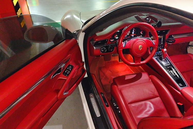 Used Porsche 911 2012 Carrera S 3.8L

