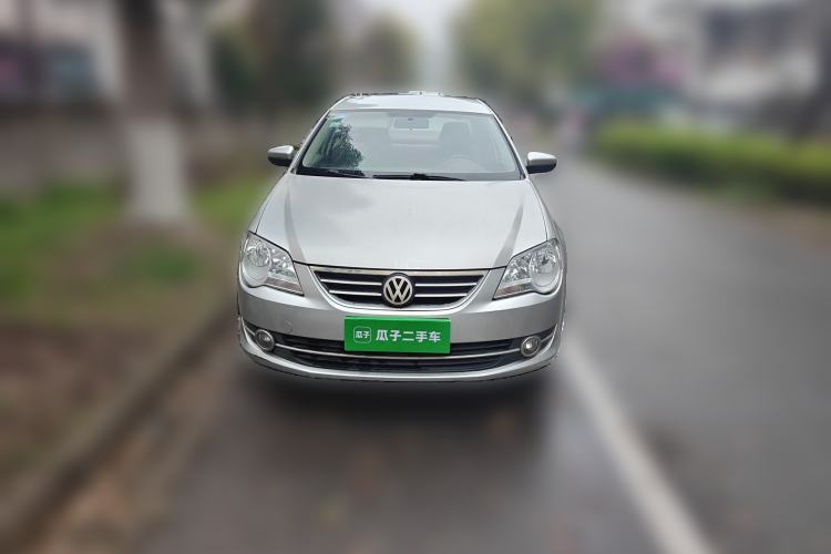 Used Volkswagen Bora 2012 1.6L Manual Fashion Edition
