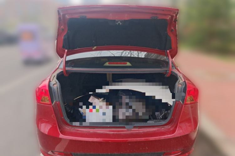 Used Buick Excelle 2013 1.5L Manual Classic Model Trunk