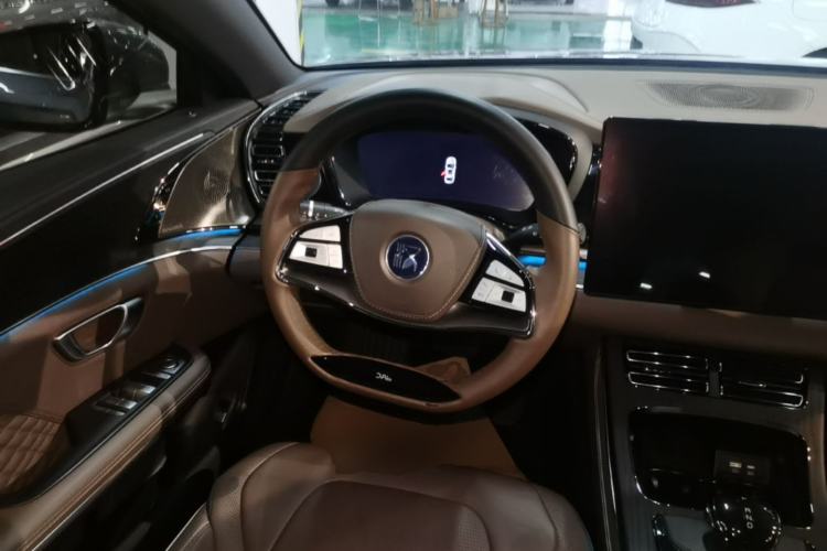 Used BYD Han 2022 DM-i 121KM Luxury Model
