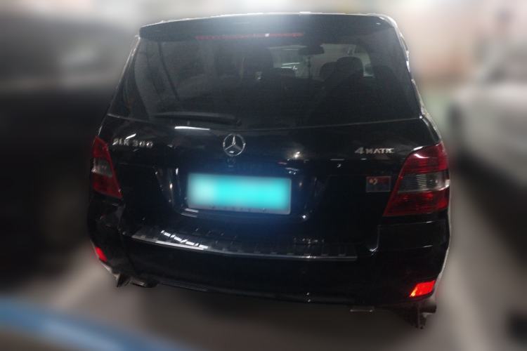 Used Mercedes-Benz GLK-Class 2011 GLK 300 4MATIC Fashion Model Rear