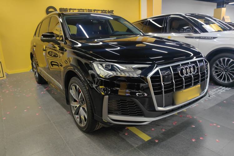 Used Audi Q7 2022 55 TFSI quattro S line Sport model