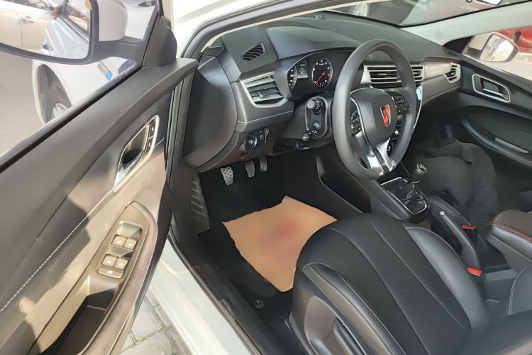 Used Roewe i5 2019 1.5L Manual 4G Connectable Langhao Edition Driver Seat