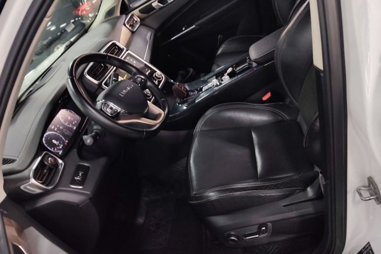 Used Lynk & Co 01 2017 2.0T Two-Wheel Drive Pro Edition Left Front Seat