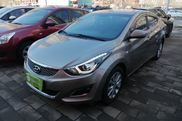Used Hyundai Elantra (5th Generation / Langdong) 2016 1.6L Automatic Smart Version
