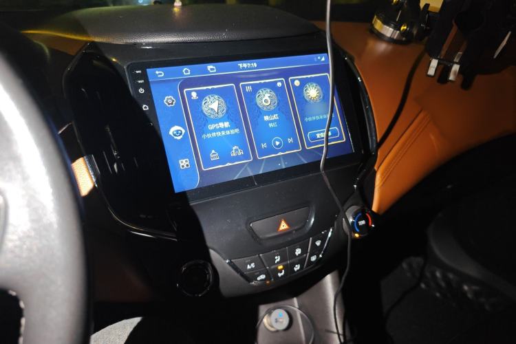 Used Chevrolet Cruze 2016 1.4T DCG Luxury Edition Audio And AC Panel