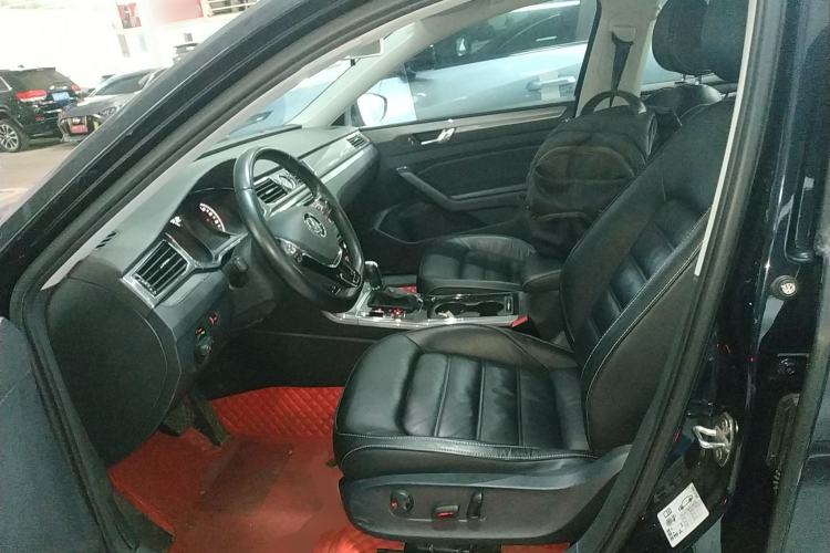 Used Volkswagen Passat 2017 330TSI DSG Luxury Edition