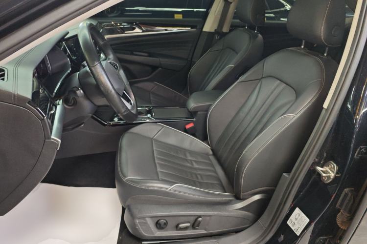 Used Volkswagen Passat 2023 330TSI Starry Elite Edition