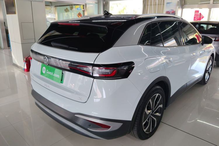 Used Volkswagen ID.4 X 2023 Pure Smart Edition Rear Right 45 Deg