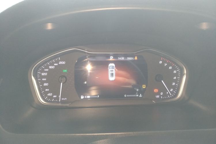 Used SAIC MAXUS G20 2023 Facelifted PLUS 2.0T Gasoline Automatic Luxury Edition