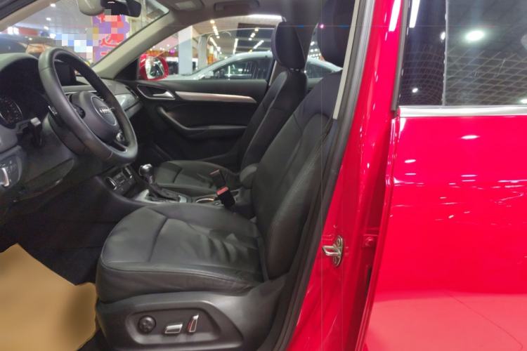 Used Audi Q3 2016 30 TFSI Fashion Model
