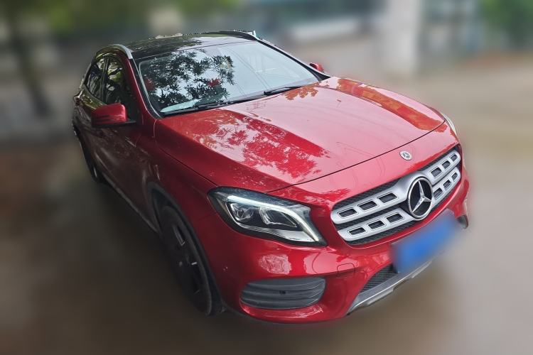 Used Mercedes-Benz GLA 2019 GLA 200 Fashion Model Front Right 45 Deg