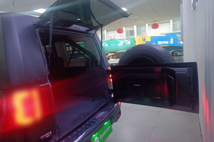 Used BAIC Off-Road BJ40 2021 2.0D Automatic Four-Wheel Drive Blade Hero Edition Adventurer Type