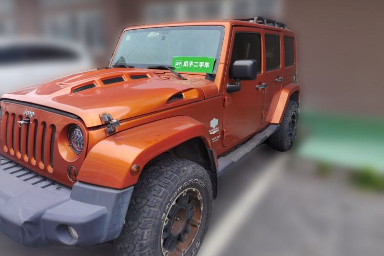 Used Jeep Wrangler 2010 3.8L Sahara Four-Door Edition
