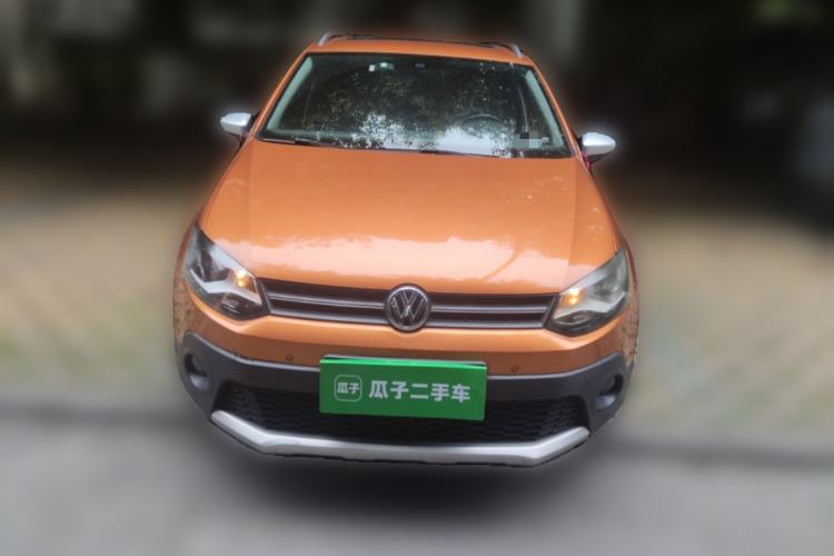 Used Volkswagen Polo 2016 1.6L Cross Polo Automatic
