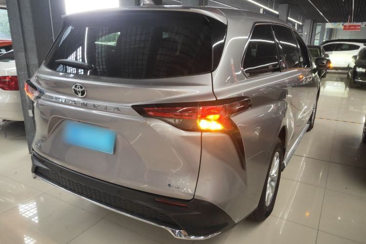 Used Toyota Granvia 2024 2.5L Hybrid Comfort Edition