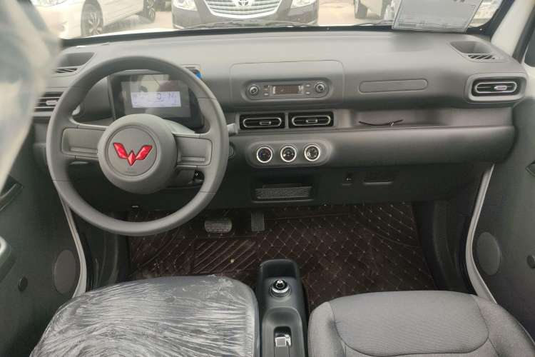 Used Wuling Zhiguang New Energy 2025 Standard Model