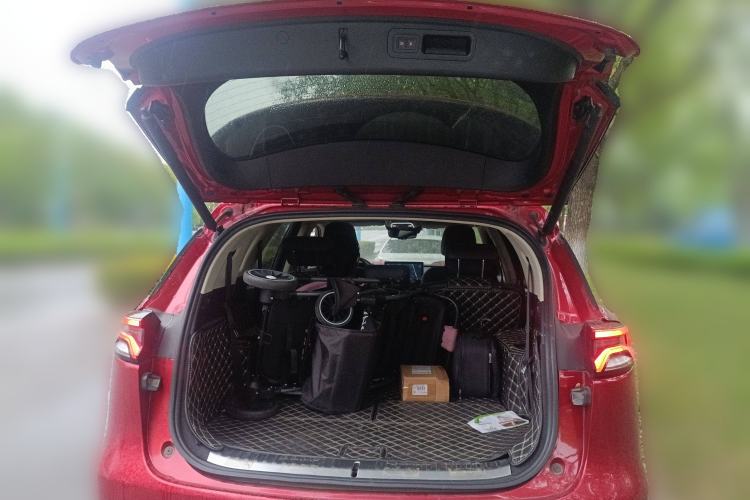 Used BYD Tang New Energy 2018 DM 2.0T All-Wheel Drive Smart Connectivity Luxury Model 7 Seats China V Emission Standard
