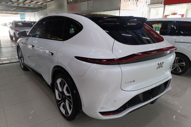 Used IM LS7 2023 100kWh Lux All-Wheel-Drive Version