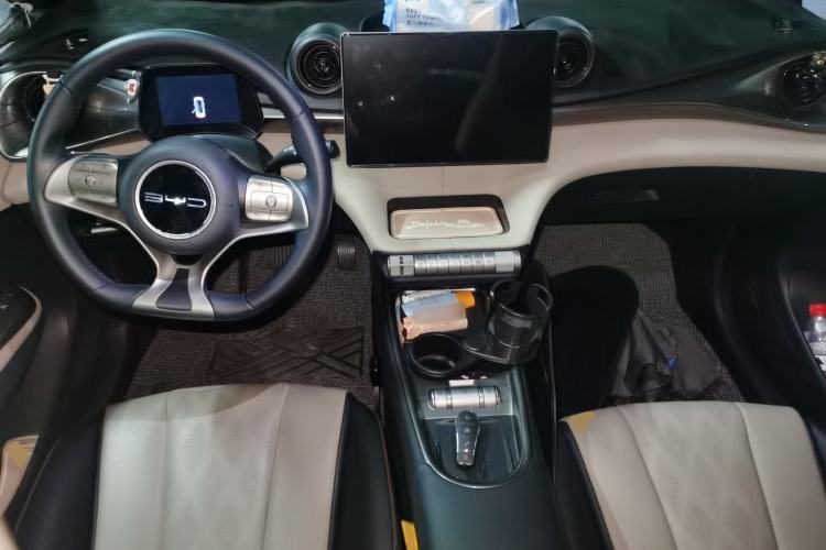 Used BYD Dolphin 2023 420 km Fashion Edition