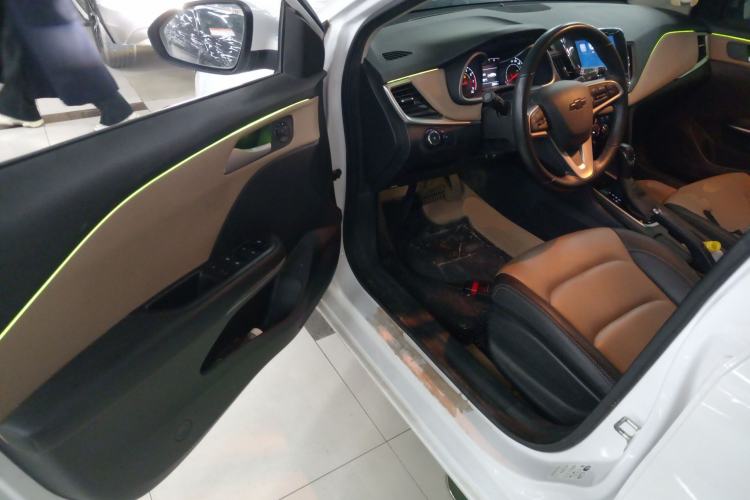 Used Chevrolet Monza 2022 320 Automatic Enjoyment Edition Left Front Seat