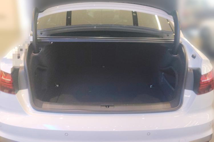 Used Audi A4L 2024 40 TFSI Fashion Dynamic Model