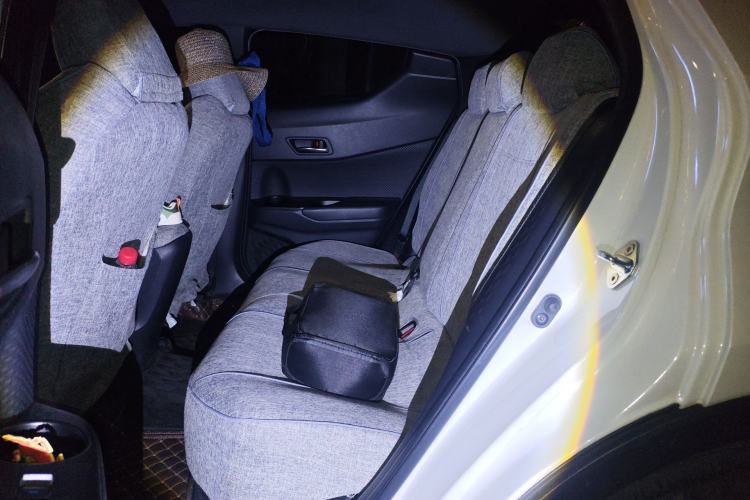 Used Toyota IZOA 2020 2.0L Yi Xiang CARE