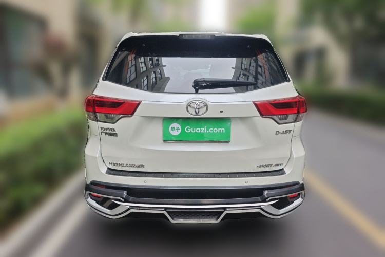 Used Toyota Highlander 2018 2.0T Four-Wheel Drive Prestige Version 7 Seats China V Emission Standard Rear
