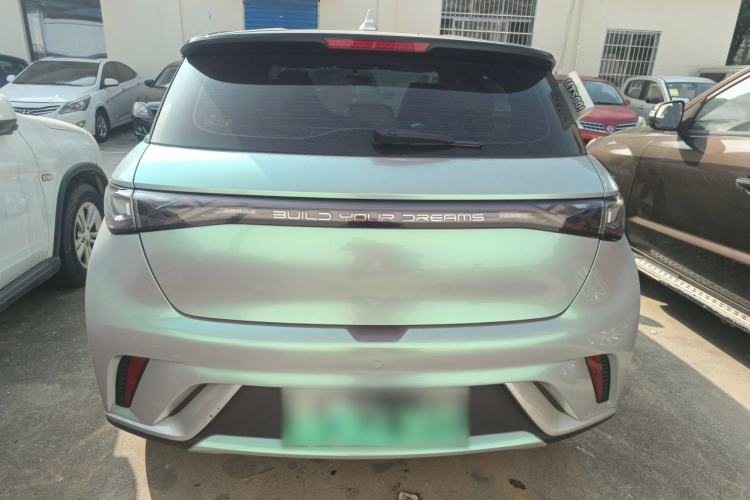 Used BYD Dolphin 2023 420 km Fashion Edition

