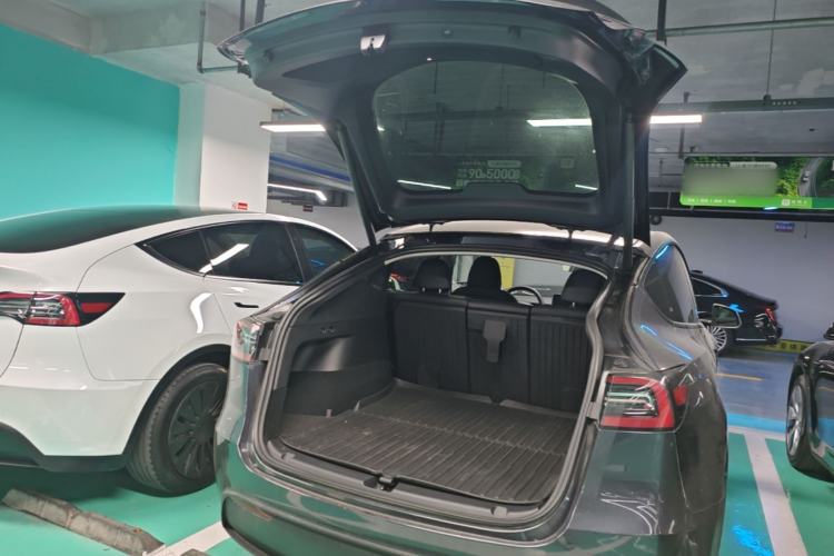 Used Tesla Model Y 2024 Rear-Wheel-Drive Version