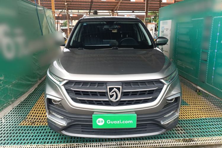 Used Baojun 530 2019 1.5T CVT Prestige Version China VI Front