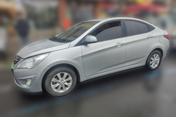 Used Hyundai Verna (older generation) 2010 Sedan 1.4L Manual Comfort GS