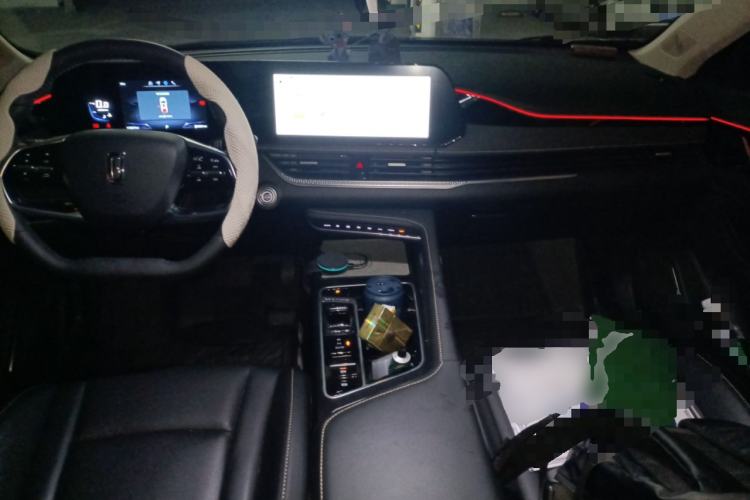 Used Bestune B70 2025 Dragon Edition 1.5T Enjoyment Model Center Console