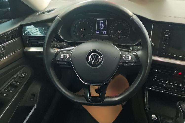 Used Volkswagen Passat 2021 330TSI Elite Edition Steering Wheel