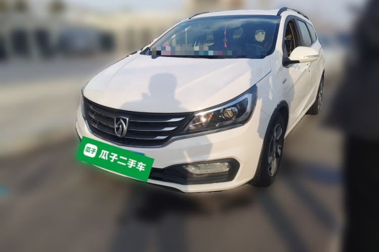 Used Baojun 310W 2017 1.5L Manual Luxury Edition China V