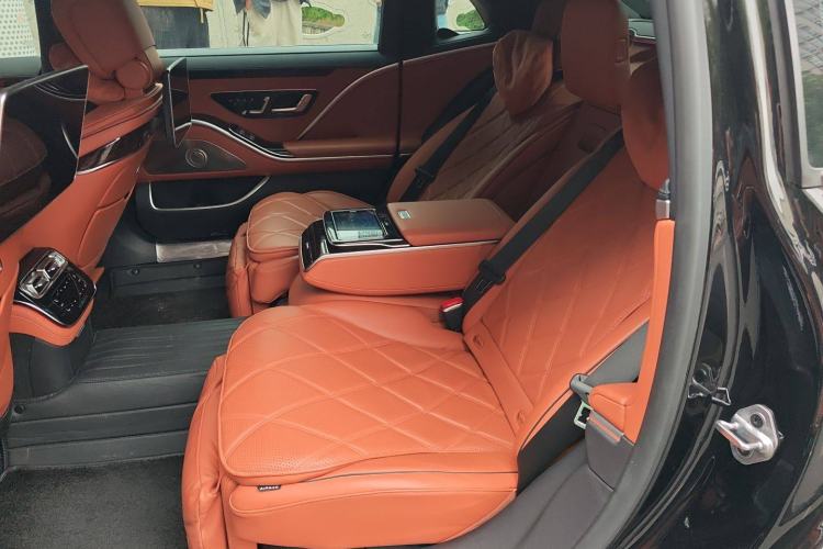 Used Mercedes-Benz Maybach S-Class 2021 S 480 4MATIC Left Rear Seat