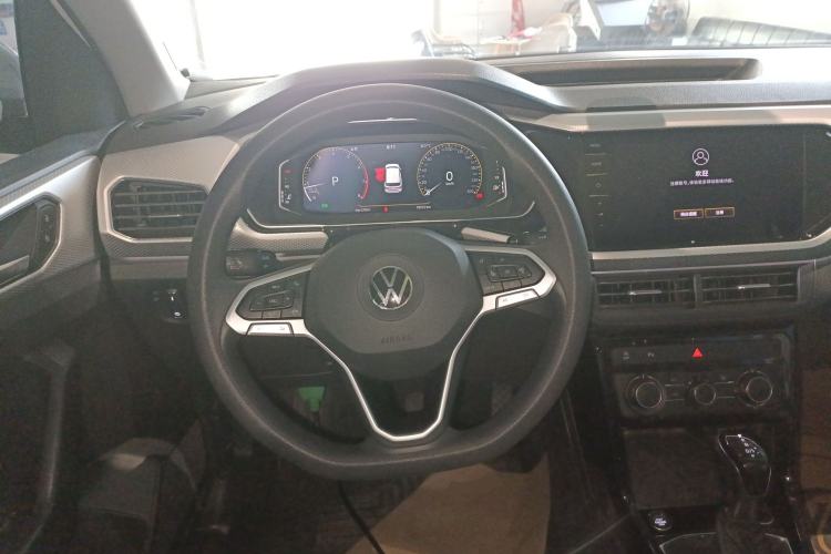 Used Volkswagen Tacqua 2023 200TSI DSG Joy-Connect Edition
