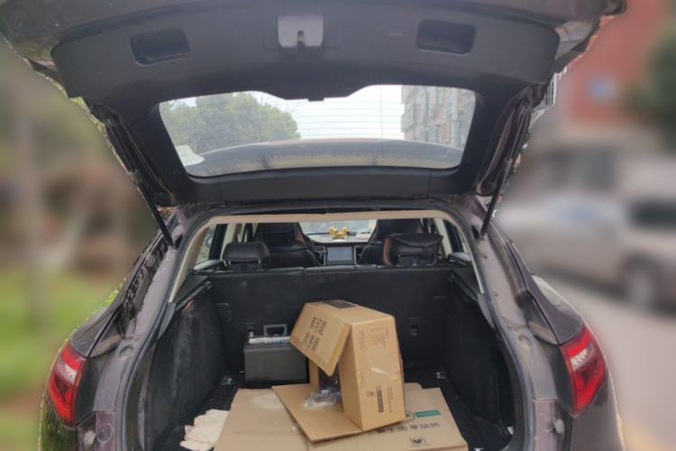 Used Zotye SR9 2017 2.0T Manual "Ultimate Light" Edition
