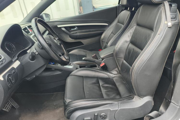 Used Volkswagen Eos 2010 2.0 TSI DSG Moonlit Edition
