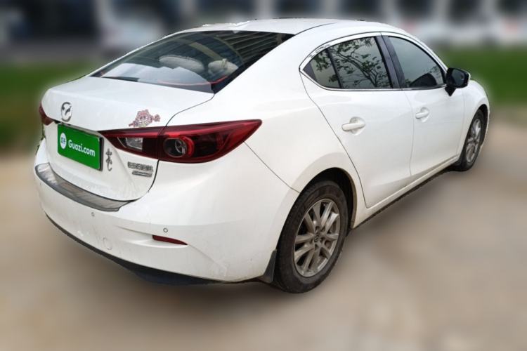 Used Mazda 3 Axela 2017 Sedan 1.5L Automatic Luxury Model China VI Standard Rear Right 45 Deg