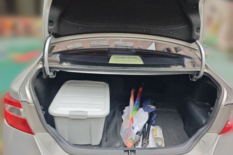 Used Toyota Camry 2012 Luxurious Edition 2.5HG Zunrui
