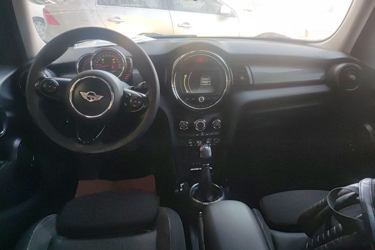 Used MINI MINI 2016 1.5T COOPER Five-Door Edition