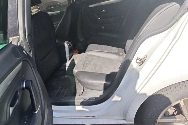 Used Volkswagen FAW-Volkswagen CC 2015 2.0 TSI Luxury Model
